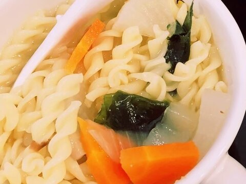 はじめてのコンソメスープパスタ(幼児食)